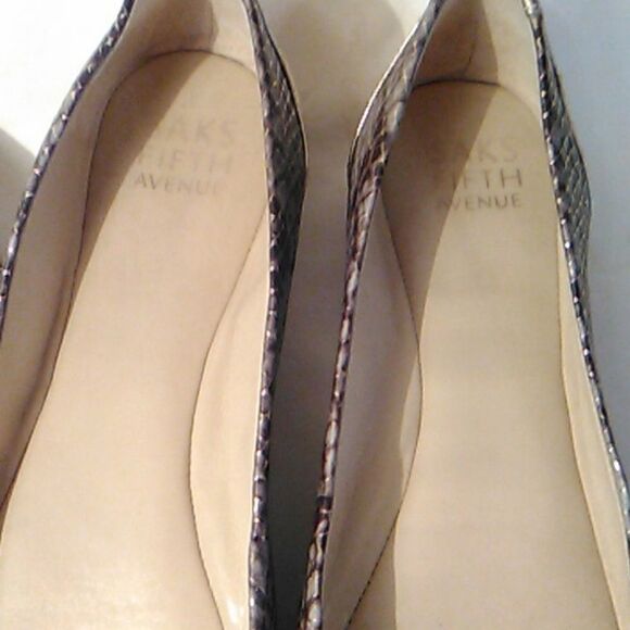 Saks Fifth Avenue Snake Embossed Flats - Picture 2 of 12